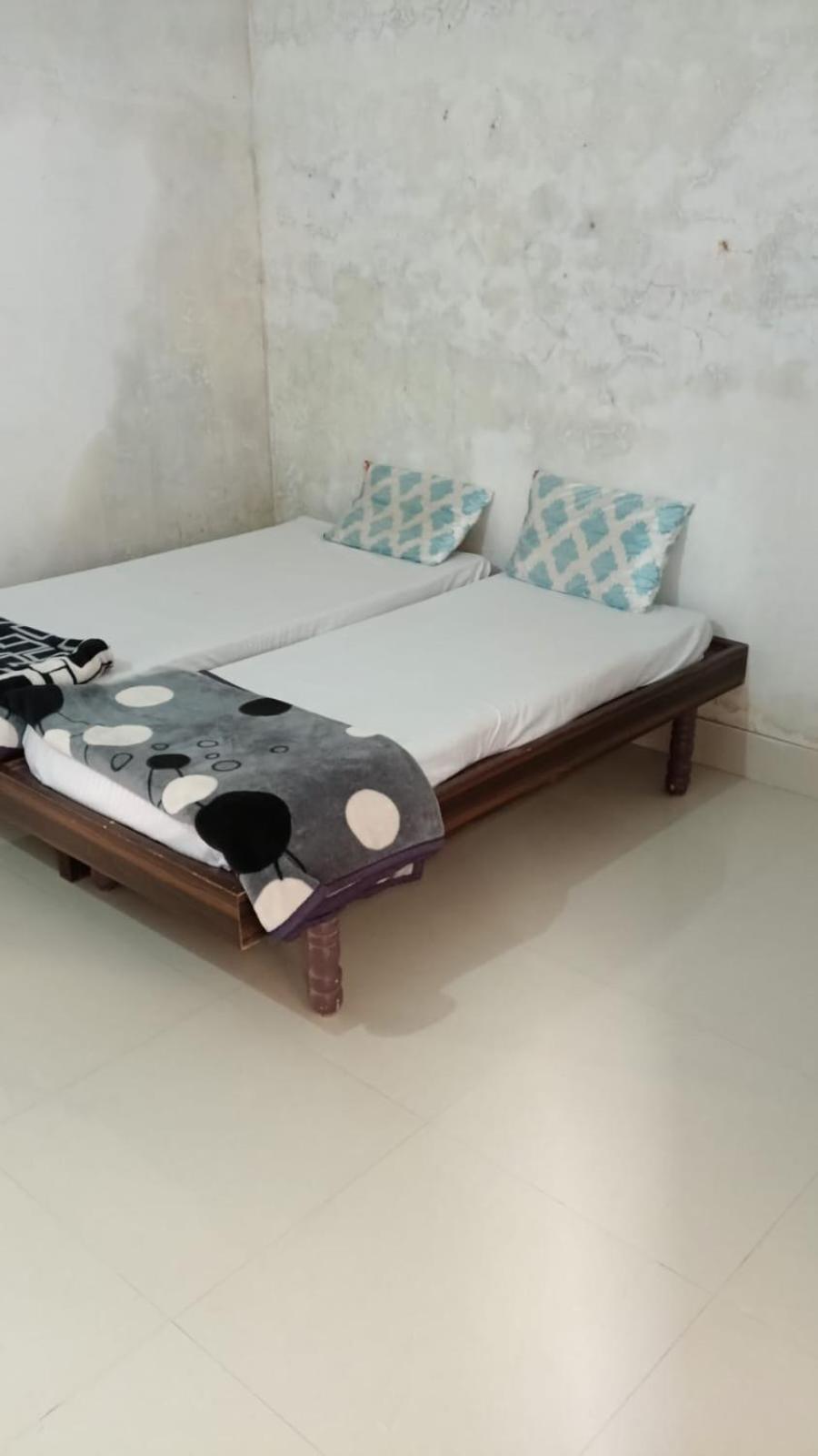 Dwarka Home Stay Eksteriør billede