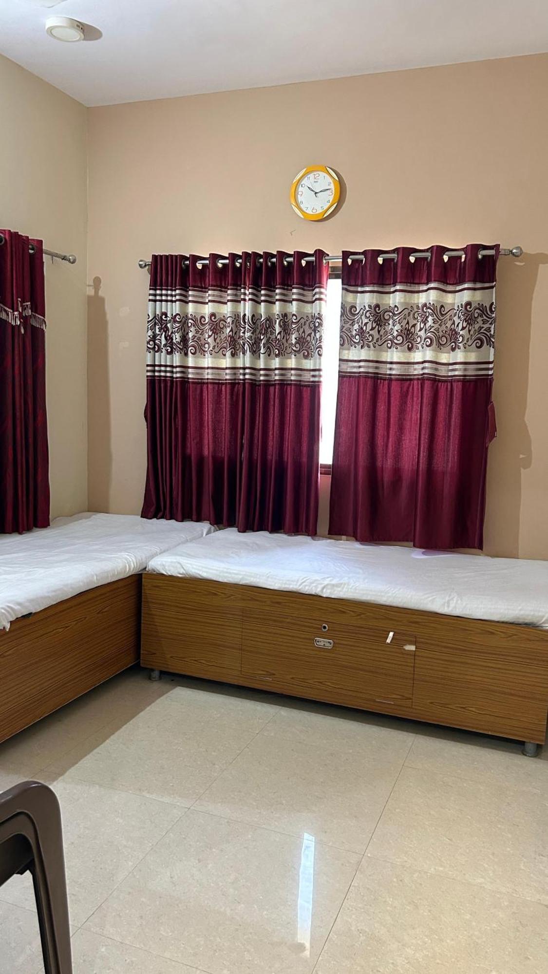 Dwarka Home Stay Eksteriør billede